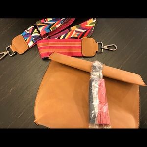Domus Earth Crossbody